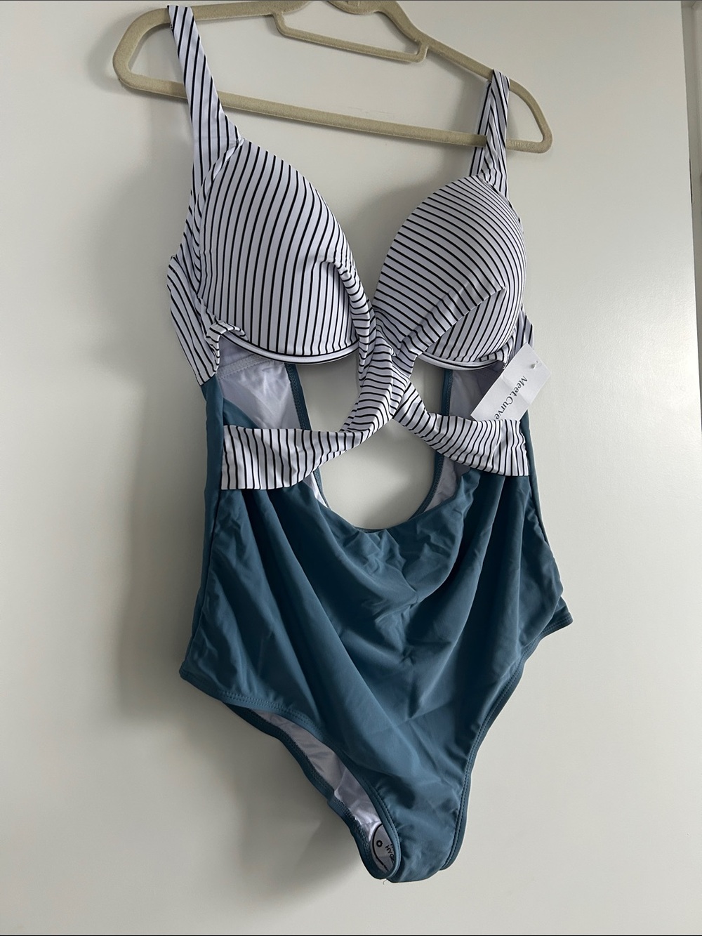Striped Twist Cutout One-Piece Swimsuit in White and Teal